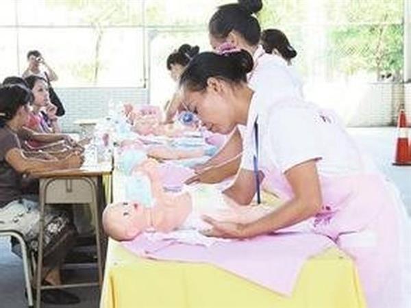 在菏澤市東華職業(yè)培訓學校學習家政護理專業(yè)靠譜嗎？